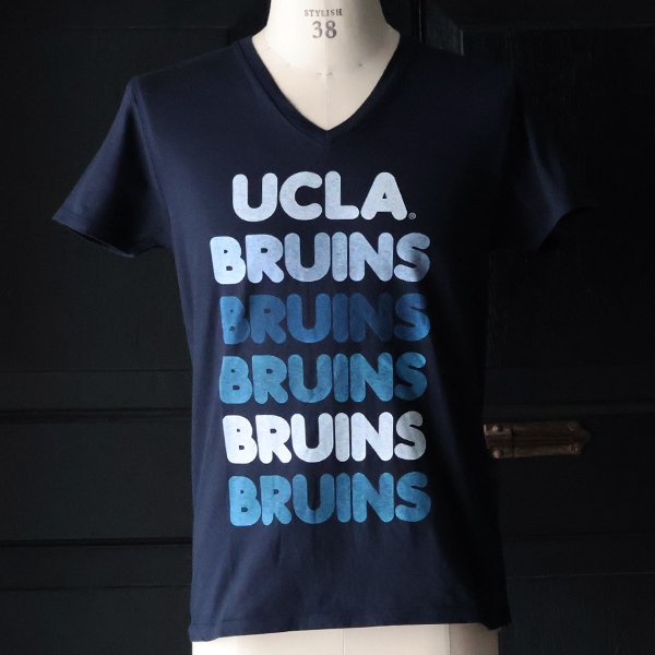 画像2: 【RE PRICE / 価格改定】 UCLA"BRUINS"コットン/三素材混カレッジプリント半袖VネックTシャツ / Audience