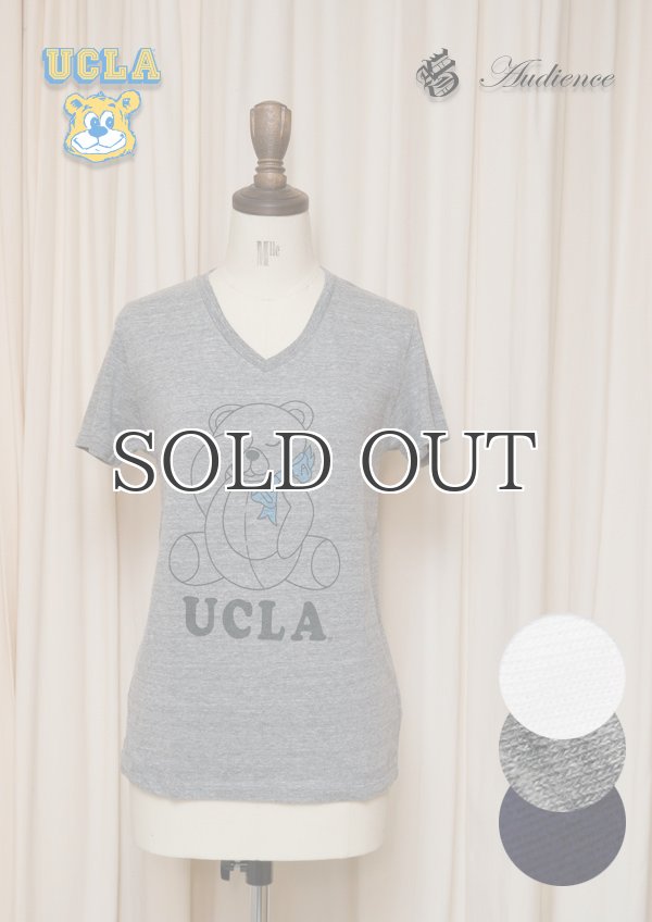 画像1: UCLA"Sleepy Bear"コットン/三素材混カレッジプリント半袖VネックTシャツ [Lady's] / Audience (1)