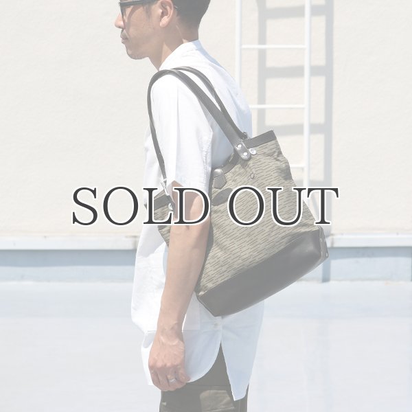 画像2: デッドストックレインカモテント生地×Leather Travel Mini Tote Bag 【送料無料】 / Upscape Audience VASCO (2)