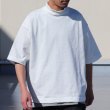 画像2: ヘビーウェイト プレーティング天竺（11オンス）モックネック ハーフスリーブ Tシャツ【MADE IN JAPAN】『日本製』/ Upscape Audience (2)