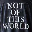 画像11: Dennis Rodman  NOT OF THIS WORLD S/S TEE（デニス・ロッドマン NOT OF THIS WORLD Tシャツ） (11)